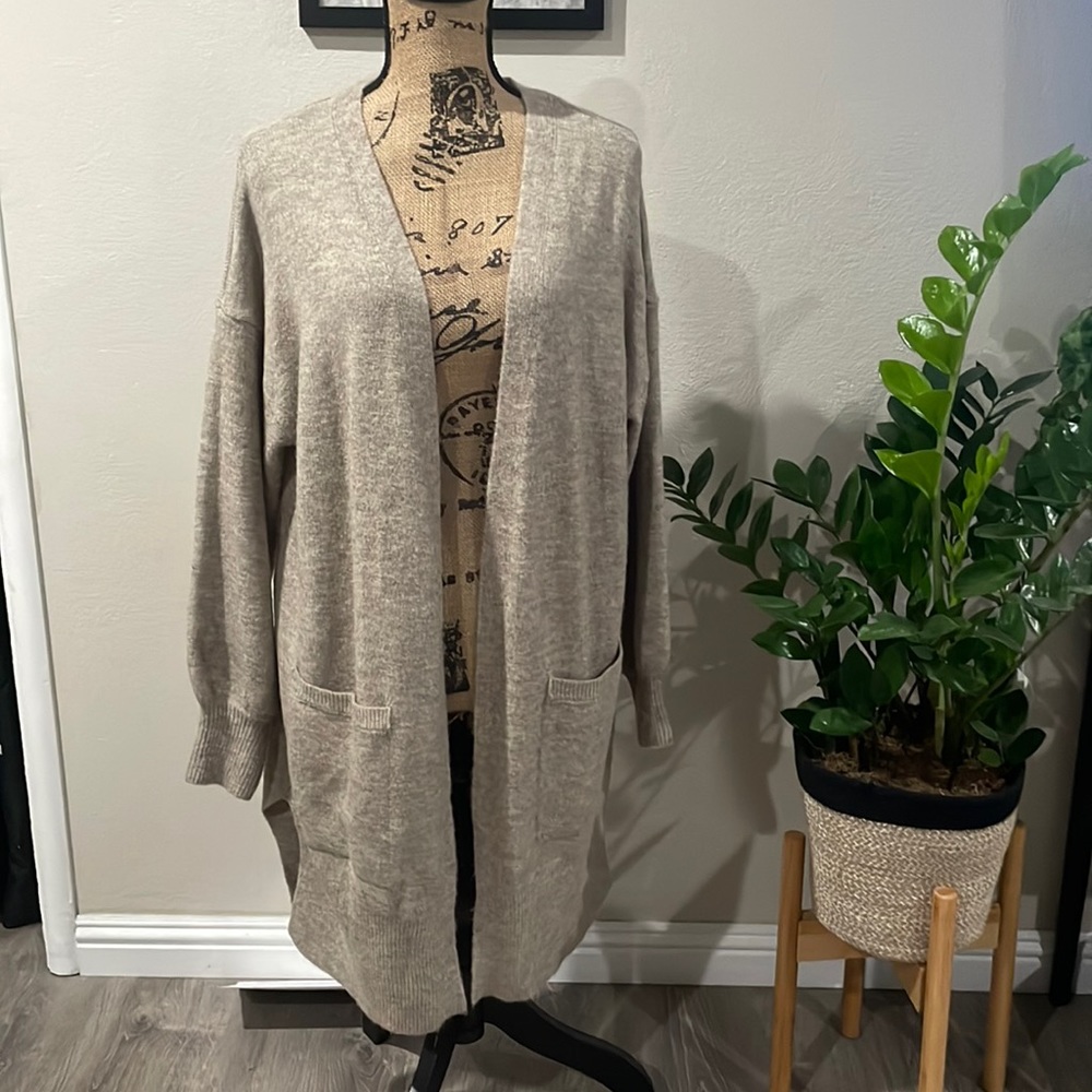Forever 21 Sweater